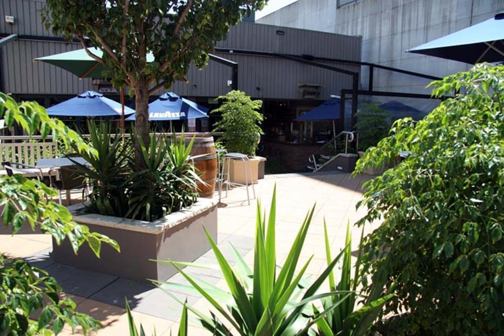 Cbd Hotel Newcastle Bagian luar foto