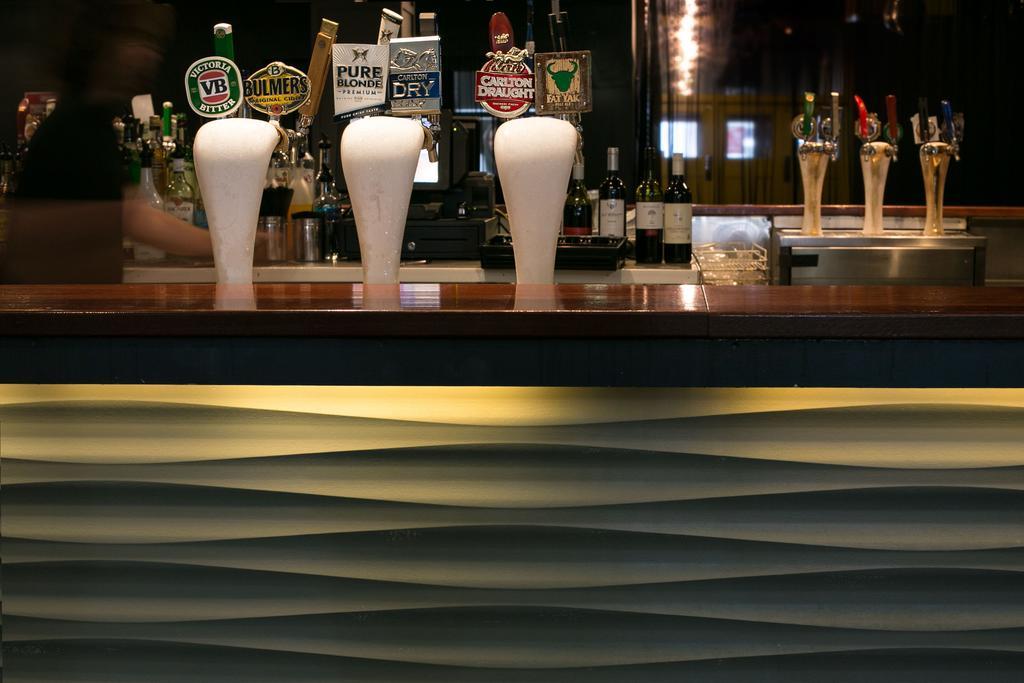 Cbd Hotel Newcastle Bagian luar foto