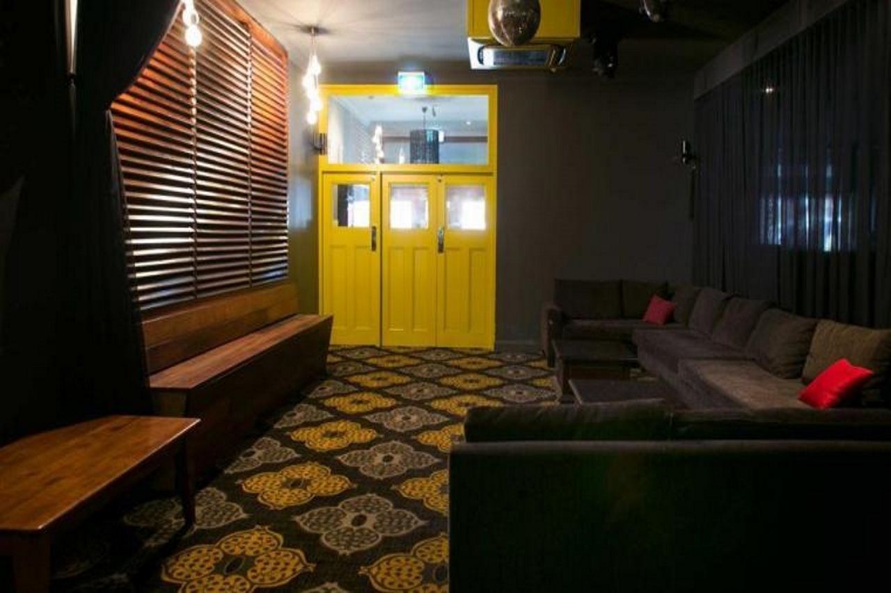 Cbd Hotel Newcastle Bagian luar foto