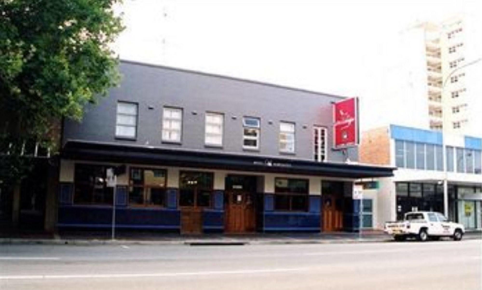 Cbd Hotel Newcastle Bagian luar foto